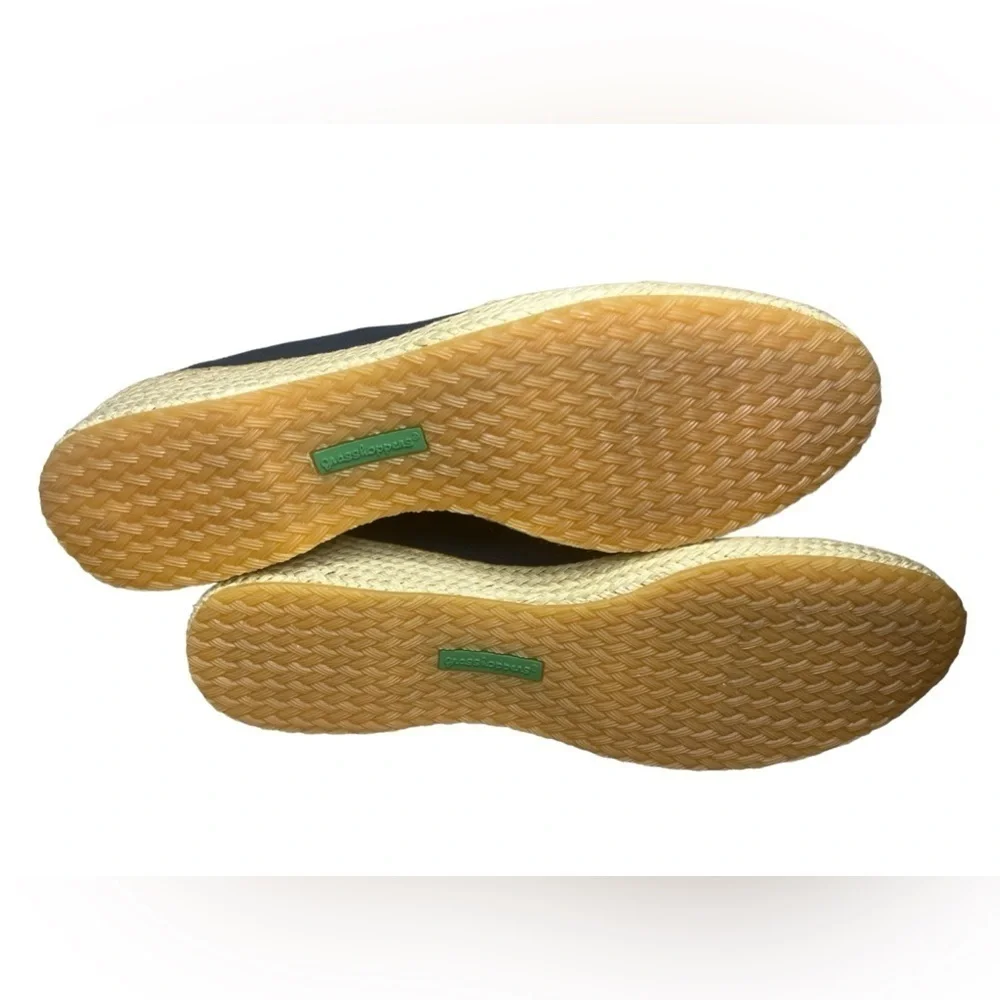 Grasshoppers Quinn slip on Espadrille, EUC navy blue, size 9S